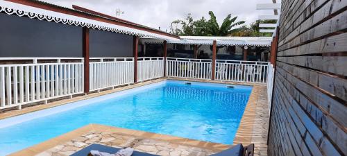 Sainte-Marie Apartment | Appartement élégant à Sainte-Marie, jacuzzi, 76 m²