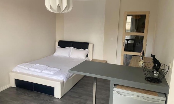 Damville Apartment | Appartement 2