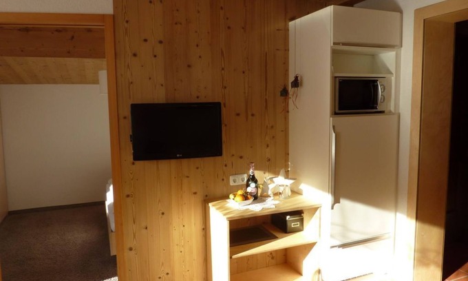 Klosterle Apartment | Appartement 2 - Haus Christopherus