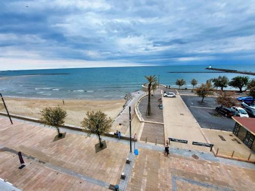 Le Grau-dʼAgde Apartment | Appartement 2 pièces cabine, 6 couchages, Grau d'Agde - FR-1-423-221