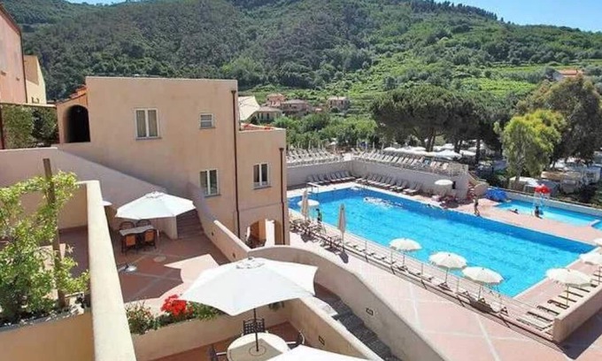 Finale Ligure Apartment | Appartement 3 étoiles - Piscine - ccb0dhd