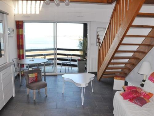 Perros-Guirec Apartment | Appartement 3 étoiles à Perros-Guirec avec parking et animaux admis - FR-1-368-75