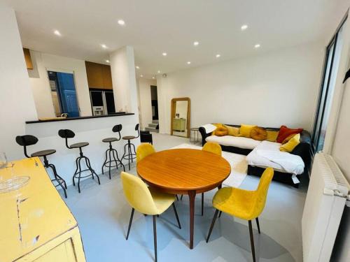 14th Arrondissement Apartment | Appartement 6 pièces/5 chambres/calme/RDC