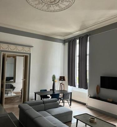 Moulins Apartment | Appartement au Palais - WIFI