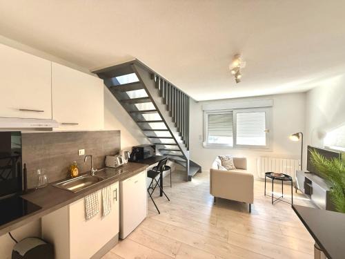 Onet-le-Chateau Apartment | Appartement calme parking