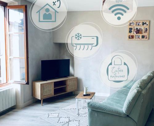 Charlieu Apartment | Appartement centre de Charlieu
