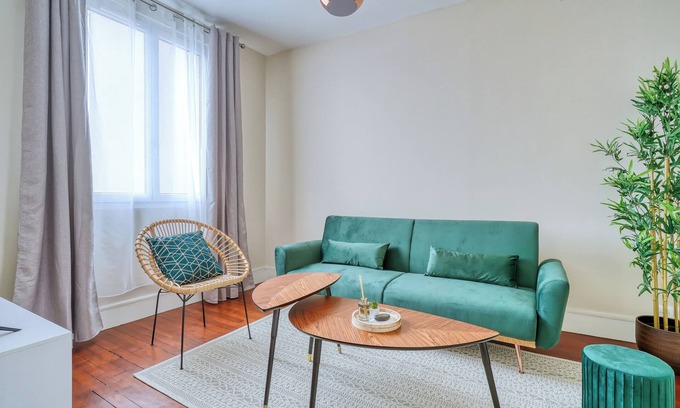 Aulnay-sous-Bois Apartment | Appartement Cosy à 15 mn de Paris et de L'aéroport CDG