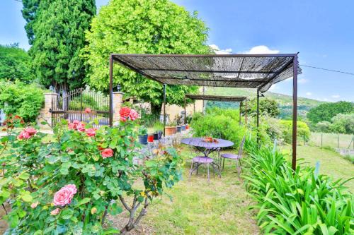 Le Bar-sur-Loup Apartment | Appartement confortable au Bar-sur-Loup 40 m² avec jardin privatif