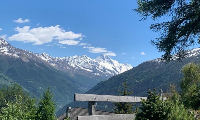 Heremence Apartment | Appartement dans chalet