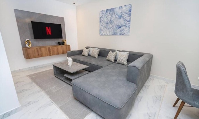 Branes Apartment | Appartement de luxe confortable - serenity staysn