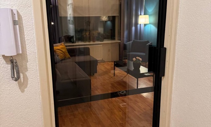 Voorburg Apartment | Appartement Dicht bij Den Haag, Voorzieningen Dichtbij in Rustige Omgeving