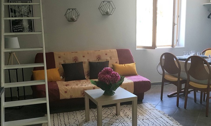 Saint-Nectaire Apartment | Appartement Duplex Avec vue sur la Montagne