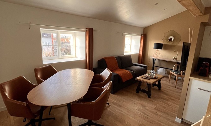 Angouleme Apartment | Appartement en Mezzanine (A5