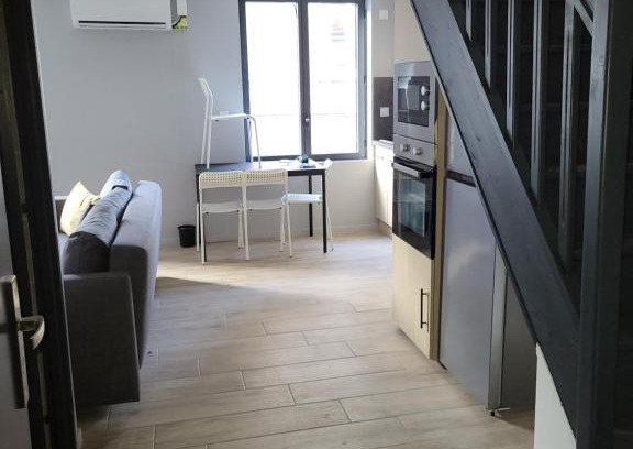 Centre Deux Apartment | Appartement entièrement rénové à neuf 102