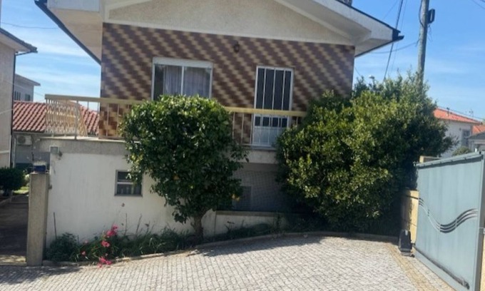 Medelo Apartment | Appartement F2 Avec Jardin Cloture ET Fleurie
