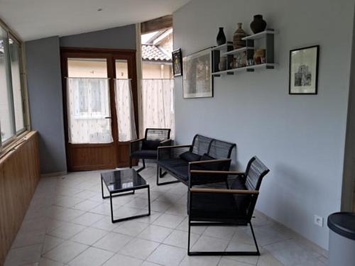 Carla-de-Roquefort House | appartement