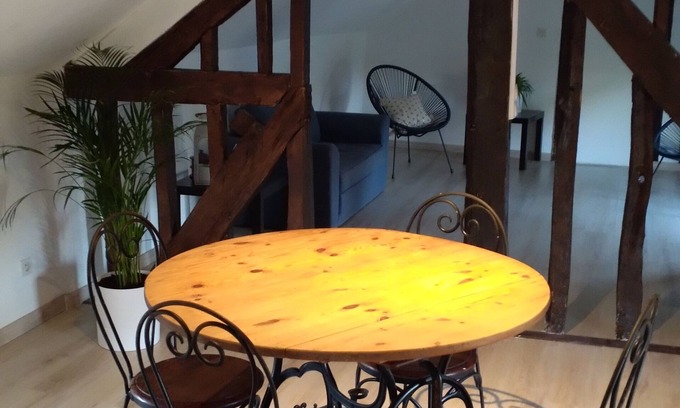 Le Mesnil-Germain Apartment | Appartement à L'étage