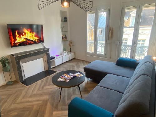 Old Town Apartment | Appartement Luxueux, ultra-centre, Fibre & Clim