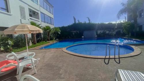 Skhirat Plage Apartment | Appartement moderne proche de la plage avec piscine