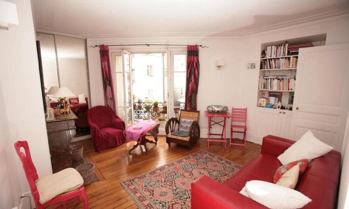 Quartier de Rochechouart Apartment | Appartement Opéra Paris