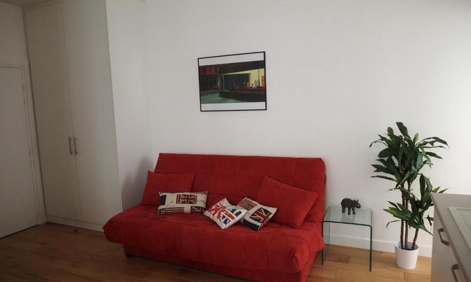 Orangerie Apartment | Appartement place Golbéry