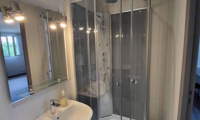 Grazac Apartment | Appartement Pour 2 Personnes "La Tanière"