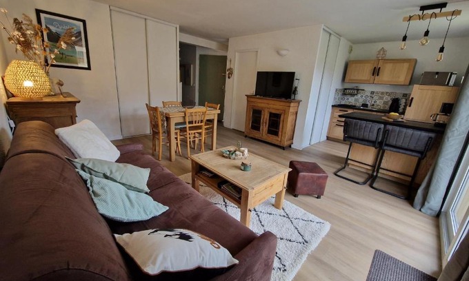 Esquieze-Sere Apartment | Appartement rénové proche de Luz Saint Sauveur 1chambre et 1 coin cabine