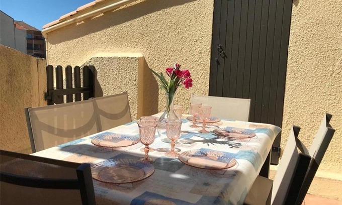Port Leucate Apartment | Appartement T2 Mezzanine, 6 couchages, bord de plage, parking privé, proche commerces et Aqualand - FR-1-81-47