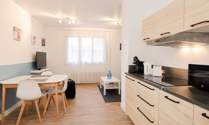 Issoire Apartment | Appartement très calme au RDC Le stade