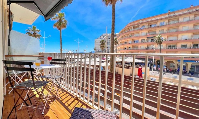 Mediterranee Apartment | Appartement vue mer Parking privé Place Med