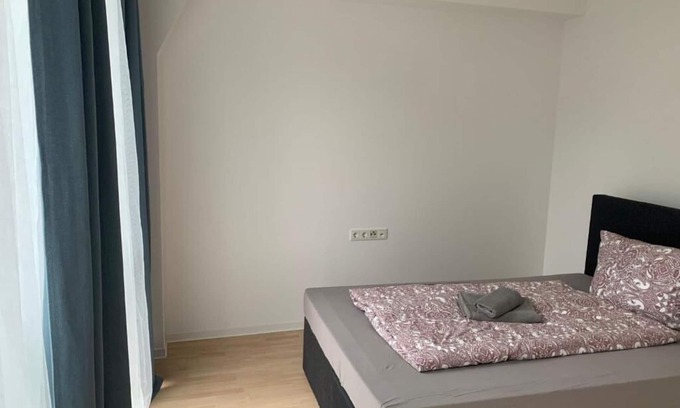 Gartenstadt Sud Apartment | Appartements in der Kornstraße. Apartment 3. (EG links)