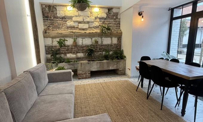 Sainghin-en-Melantois Other | Appartetable- Maison Tout Confort aux Normes PMR 6 Personnes