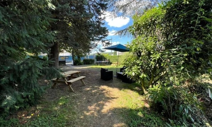 Villiers-le-Bel House | Appartio - Large garden for up to 50 people