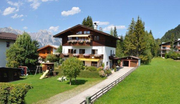 Seefeld in Tirol Apartment | Appartment Haus Birgit