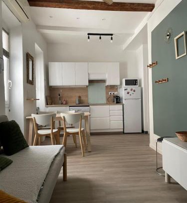 Noailles Apartment | Appt 2 chambres au centre ville 4è