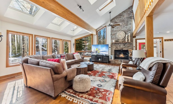 Christie Heights House | Apres Ski Haven: Pet Friendly with Private Hot tub
