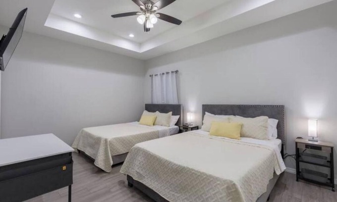 Pharr Apartment | Apt.#2 Nice & Cozy 2bed 2bath