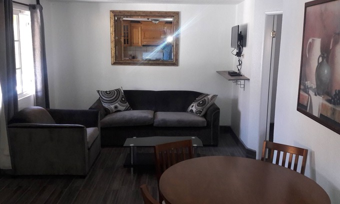 Playa Ensenada Apartment | Apt. 2 recamaras en Calle Carabelas #293-1