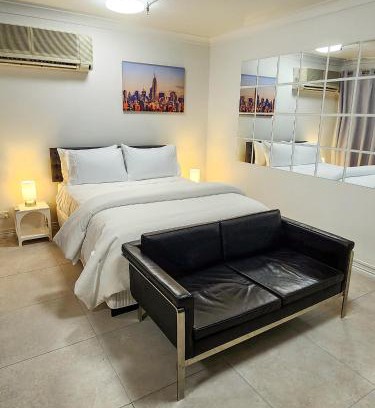 Brisbane Central Business District Apartment | Apt 9 The New Yorker