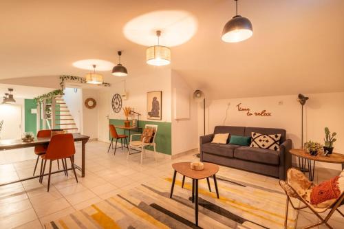 Noailles Apartment | Apt near Gare Saint-Charles - Cours Julien