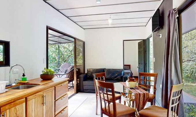 Santa Cruz de Leon Cortes House | Aqua Tarrazu