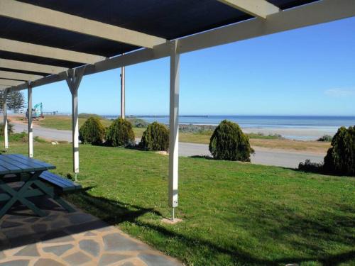 Moonta Bay House | Aquamarine