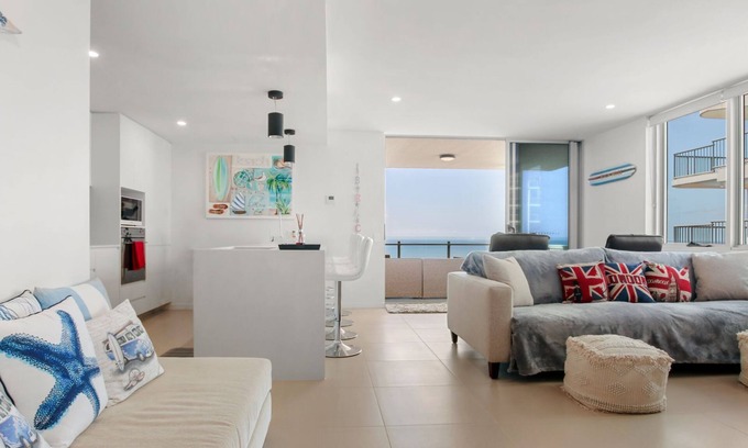 Caloundra Apartment | Aquaview Unit 604, 29 Canberra Tce, Kings Beach
