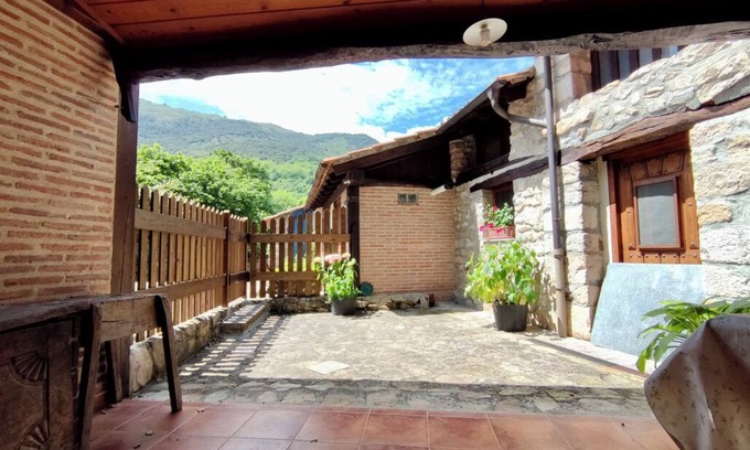 Penamellera Alta Apartment | AR. La Tablá - 4 people.disconnect in Asturias in the middle of nature.