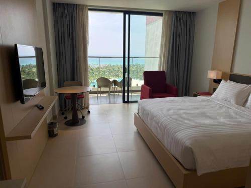 Khanh Hoa Hotel | Arena Cam Ranh Seaview - Near Airport