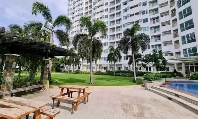 Muntinlupa Apartment | ARAH Laidback Studio Staycation