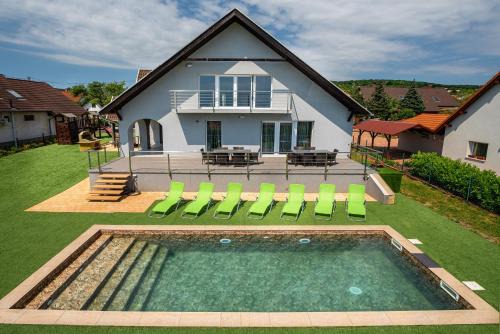 Balatonalmadi Apartment | Aranyeső Apartmanházak No.1