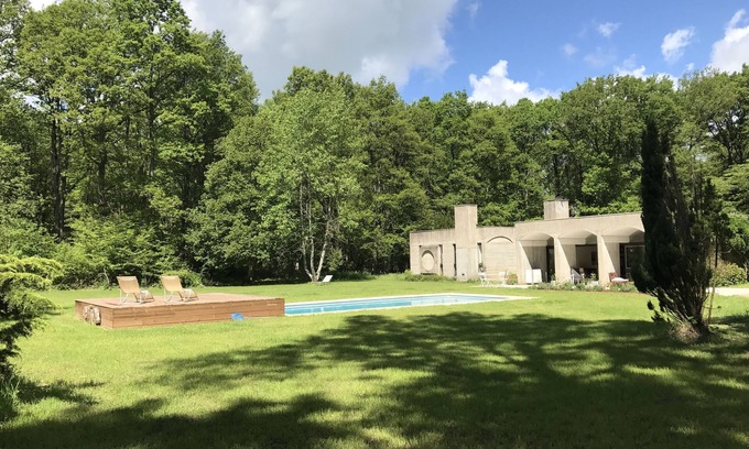 Pullay House | architect-designed house, Verneuil sur Avre set in 5 hectares of forest,