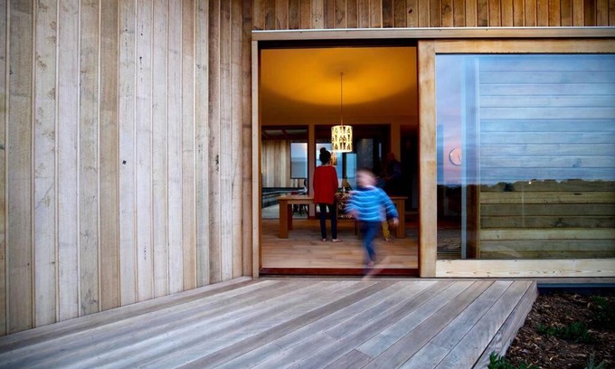 Greens Beach House | Architectural Home with stunning ocean views