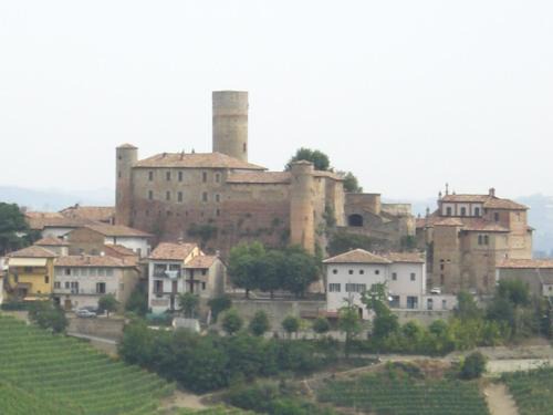 Monforte d'Alba Bed & Breakfast | Arco Dei Nobili